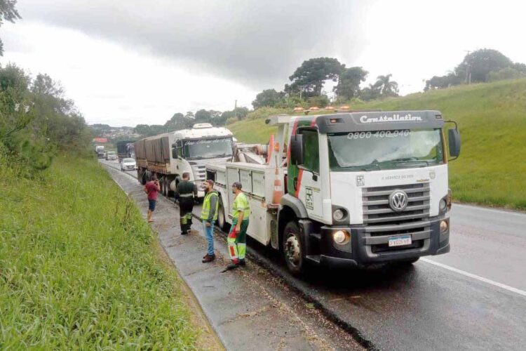 Guinchos do DER/PR vão continuar atuando temporariamente nas novas concessões