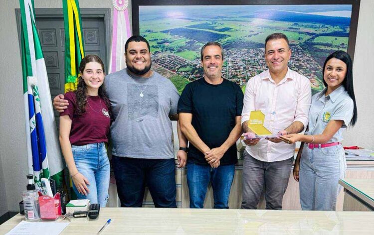 Sala do Empreendedor de Diamante do Norte conquista Selo Ouro de Referência em Atendimento