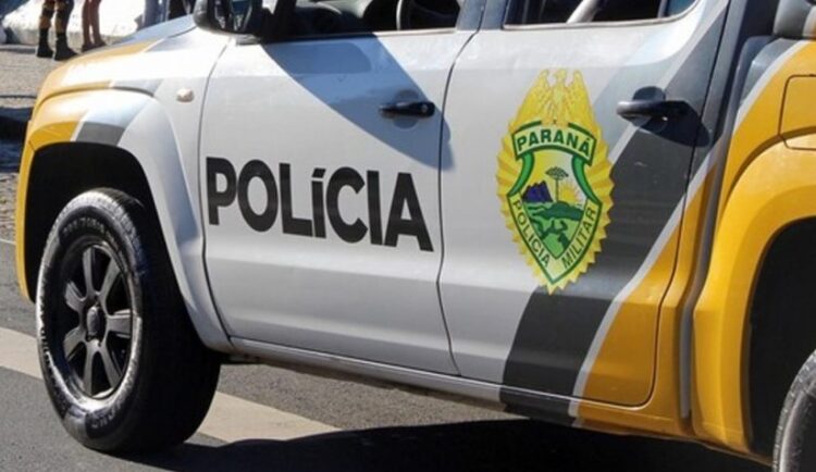 Farmácia é alvo de assaltante encapuzado e com faca na região central