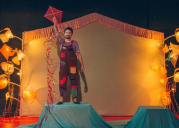 Solo bilíngue para crianças se apresenta em Santa Isabel do Ivaí e Santa Cruz de Monte Castelo