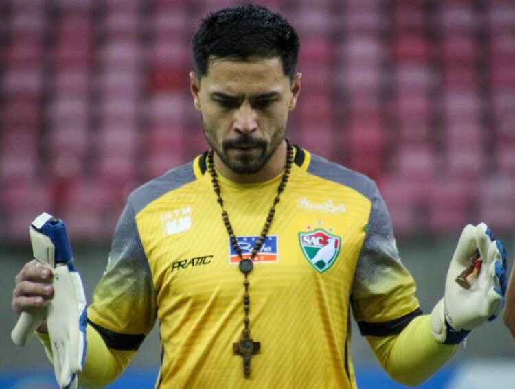 Paranavaiense Cesar Tanaka revela inspiração para escolha da posição em que atua