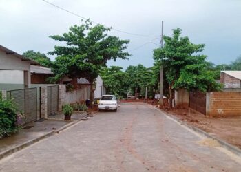 Prefeitura conclui pavimentação da Vila dos Pescadores