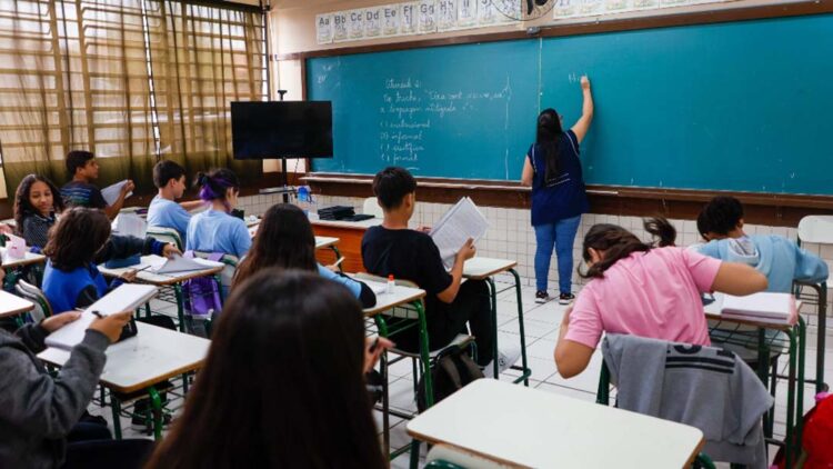 Programa Parceiro da Escola tem mais de 90% de aprovação nas unidades do projeto-piloto