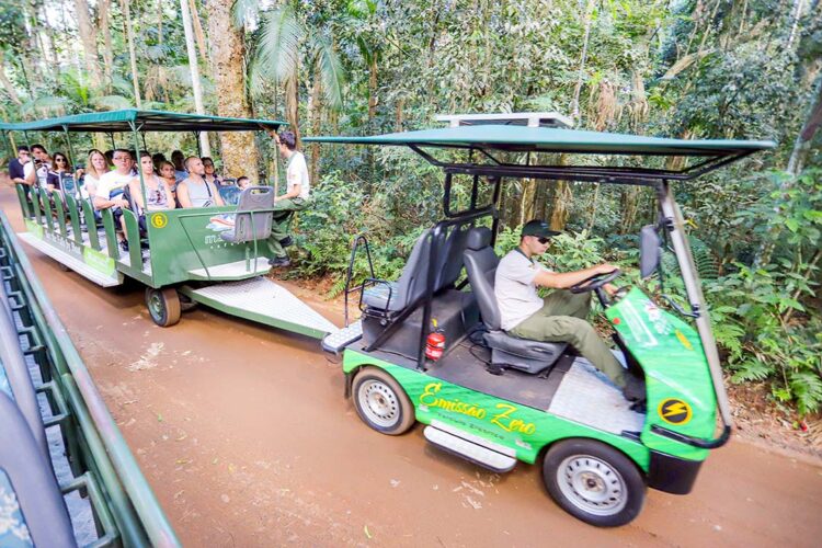 Empregos ligados a atividades turísticas aumentaram 20,5% no primeiro trimestre no Paraná