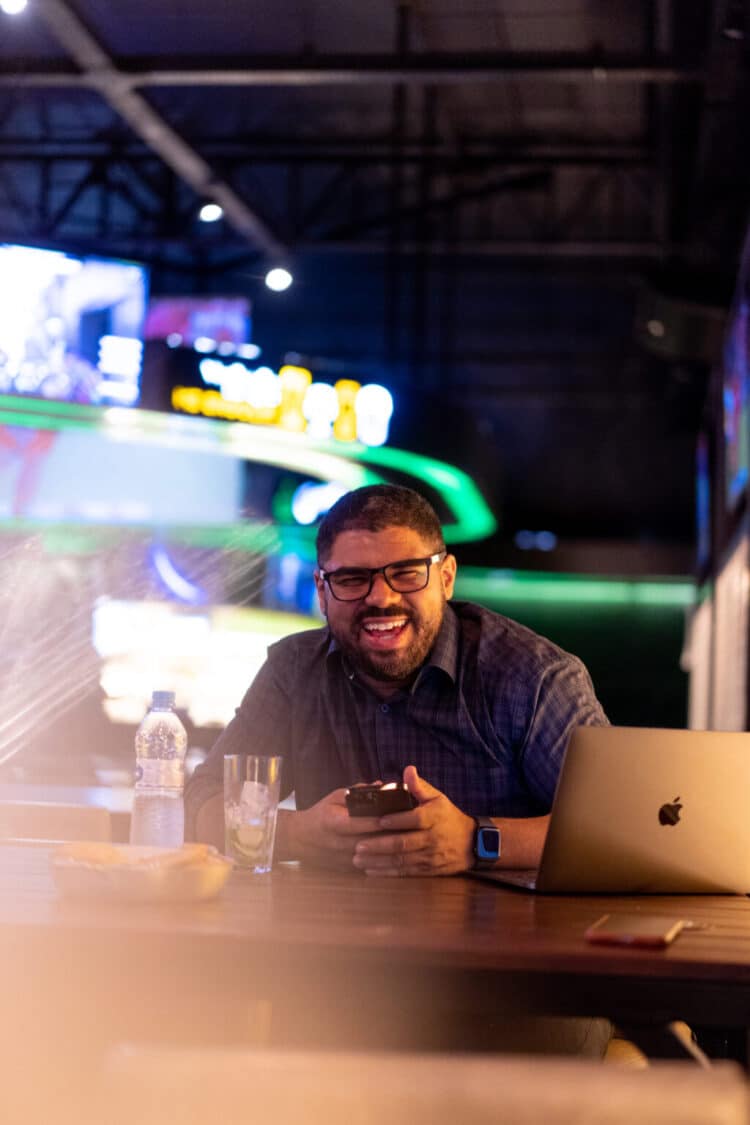 Novas Regras do TSE Impulsionam Criatividade  e Autenticidade em Jingles Eleitorais