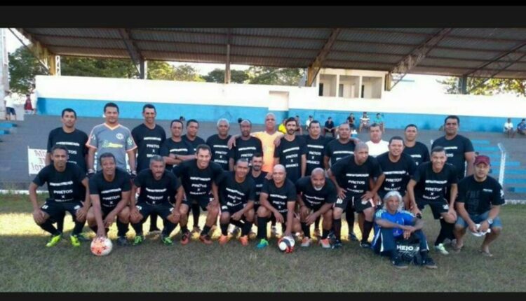 Tradicional Jogo Preto e Branco acontece neste sábado