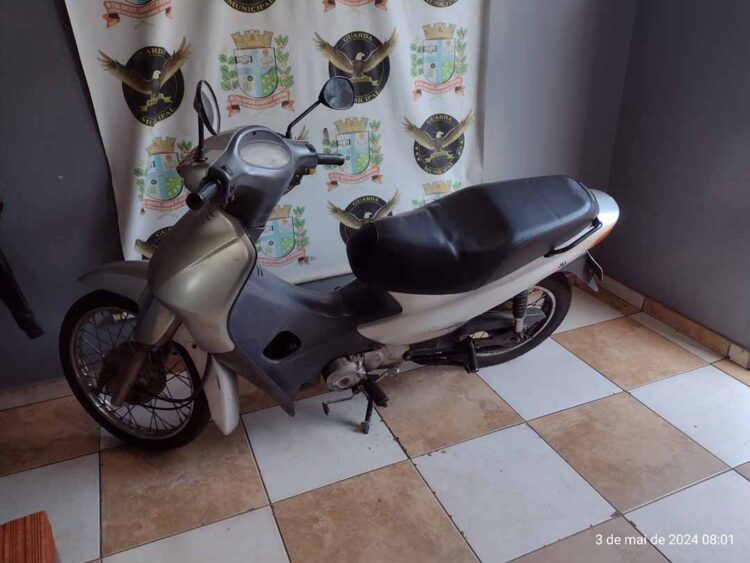GM apreende moto com chassi adulterado e placa de outro veículo com alerta de furto