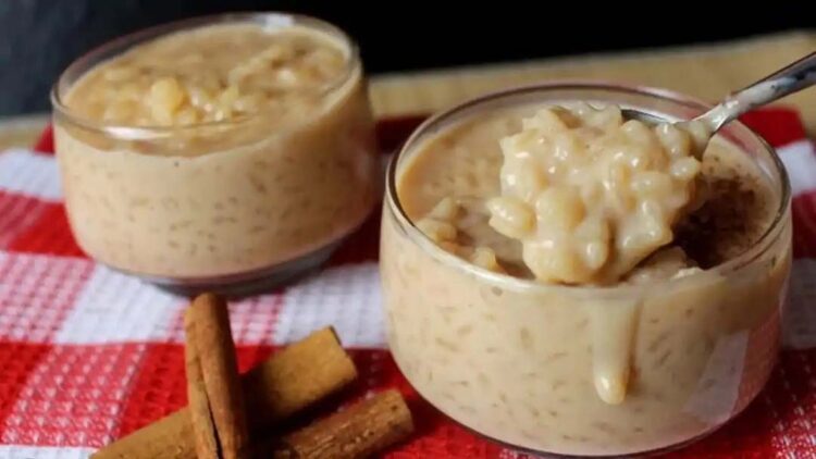 Arroz doce com açúcar queimado