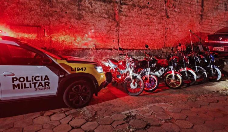 Seis motocicletas irregulares são apreendidas pela Polícia Militar