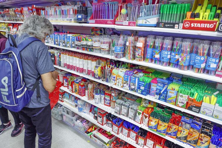 Governo retira 7,5 mil produtos do regime de Substituição Tributária no Paraná