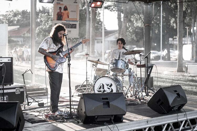 43duo, de Paranavaí, promove turnê pelo Sul do Brasil