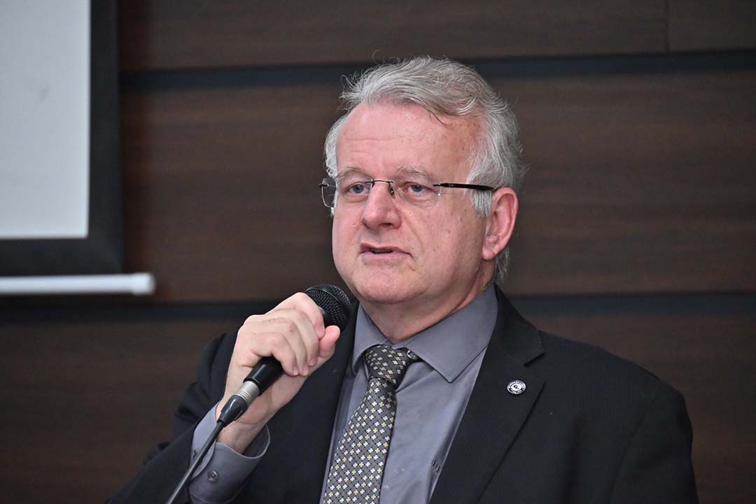 Em Paranavaí, presidente do TRE-PR destaca fake news como desafio para as eleições de 2024