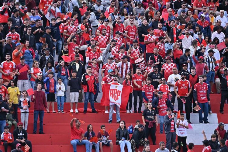 ACP inicia venda de ingressos para a semifinal contra o Rio Branco