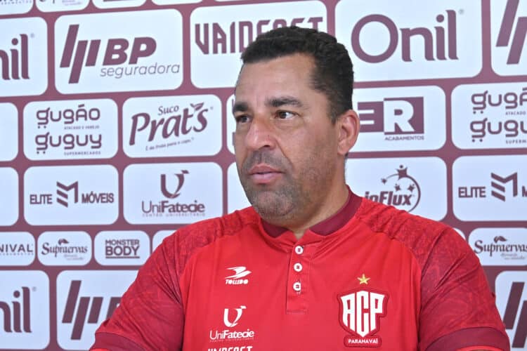 Treinador Wiliam Sander analisa que semifinal vai exigir muito da parte mental dos jogadores