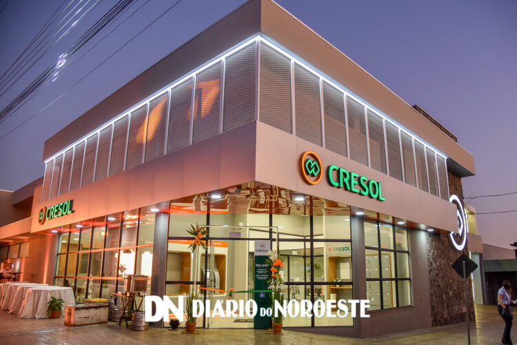 Fotos da inauguração da agência Cresol em São Carlos do Ivaí/PR