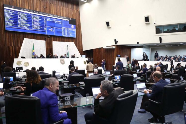 Aprovado projeto que cria a Política Estadual de Saúde Mental para comunidade escolar