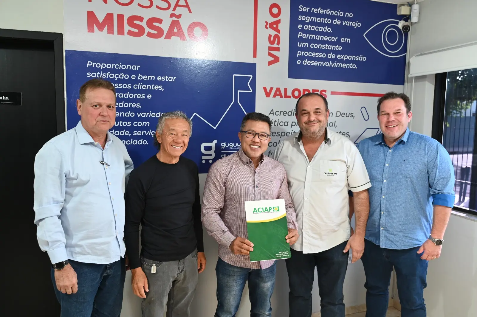 ACIAP concede Título "Gralha Azul" a Sandro Fuzizaki