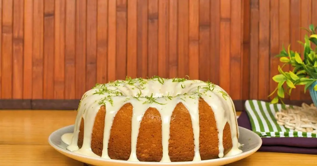 Bolo verde de limão