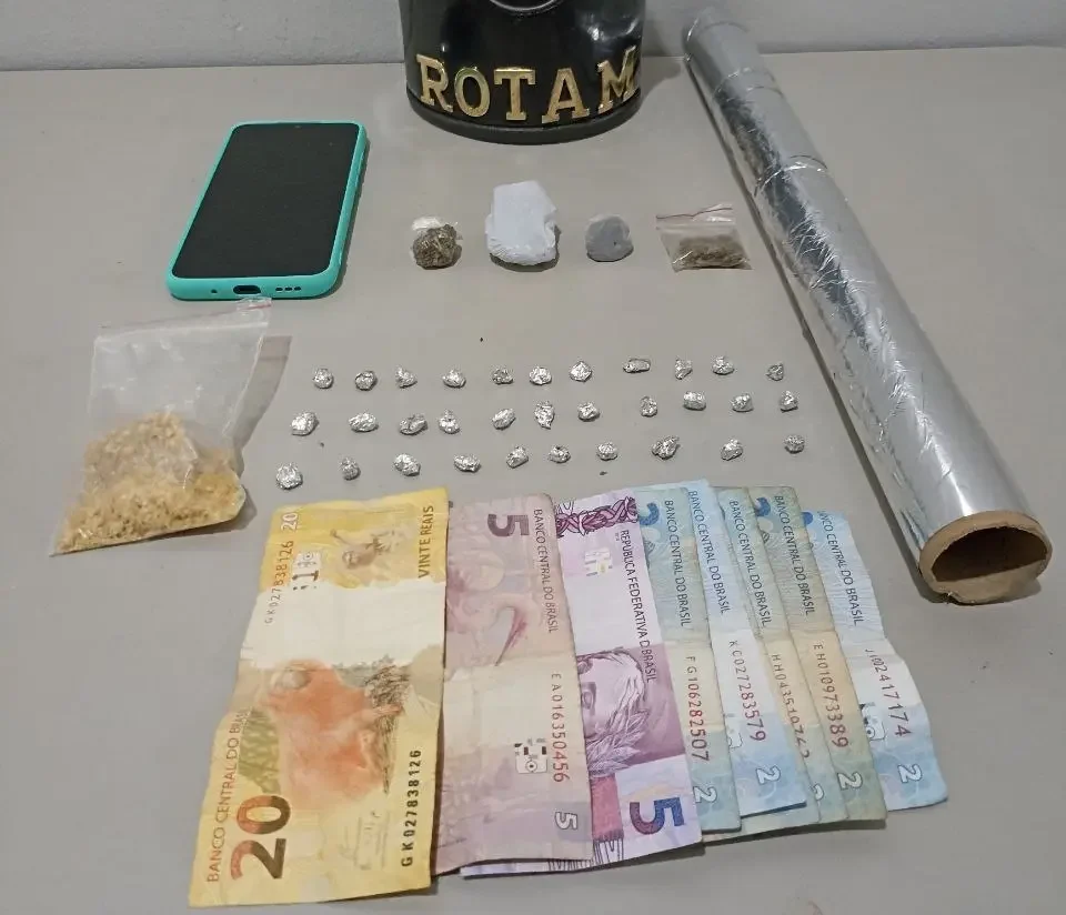 Mulher é presa com 33 porções de crack no Jardim São Jorge