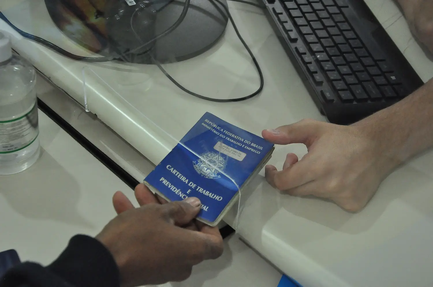 Paranavaí tem 281 vagas de emprego nesta segunda-feira (9)