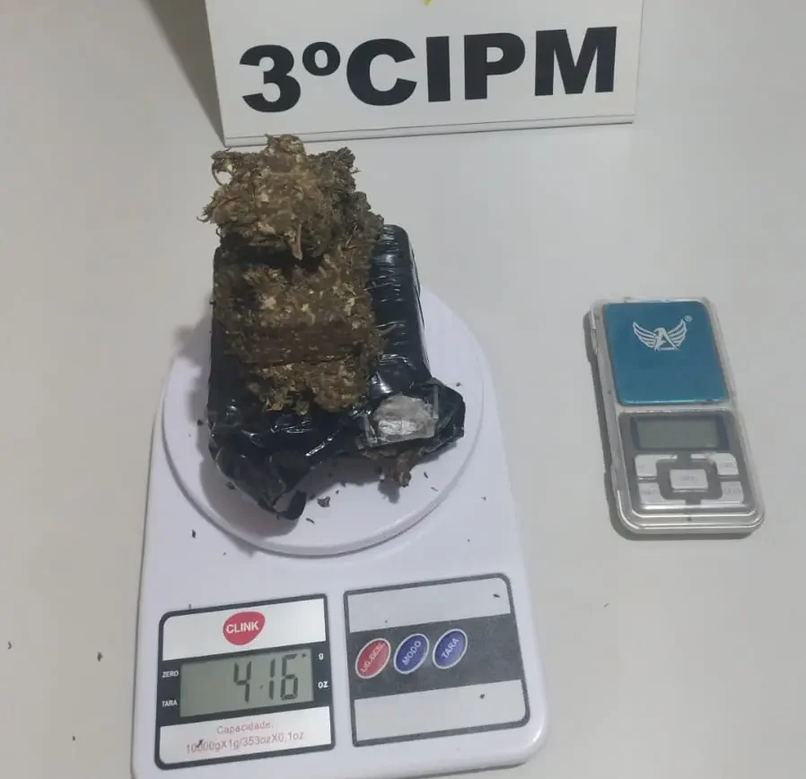 PM prende homem com sete porções de maconha em Querência do Norte