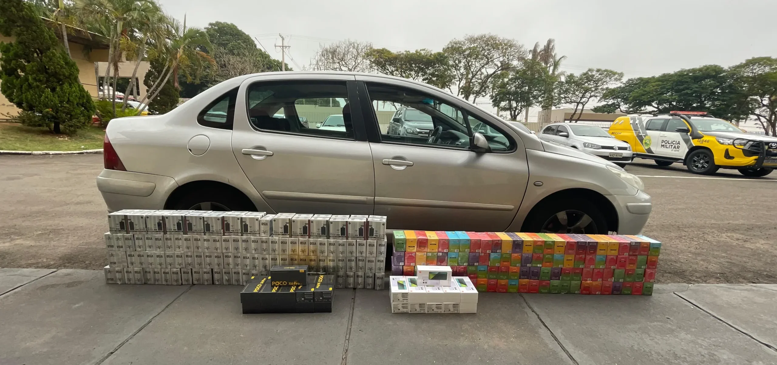 PM apreende 116 cigarros eletrônicos e 24 celulares contrabandeados em Paraíso do Norte; duas pessoas são detidas