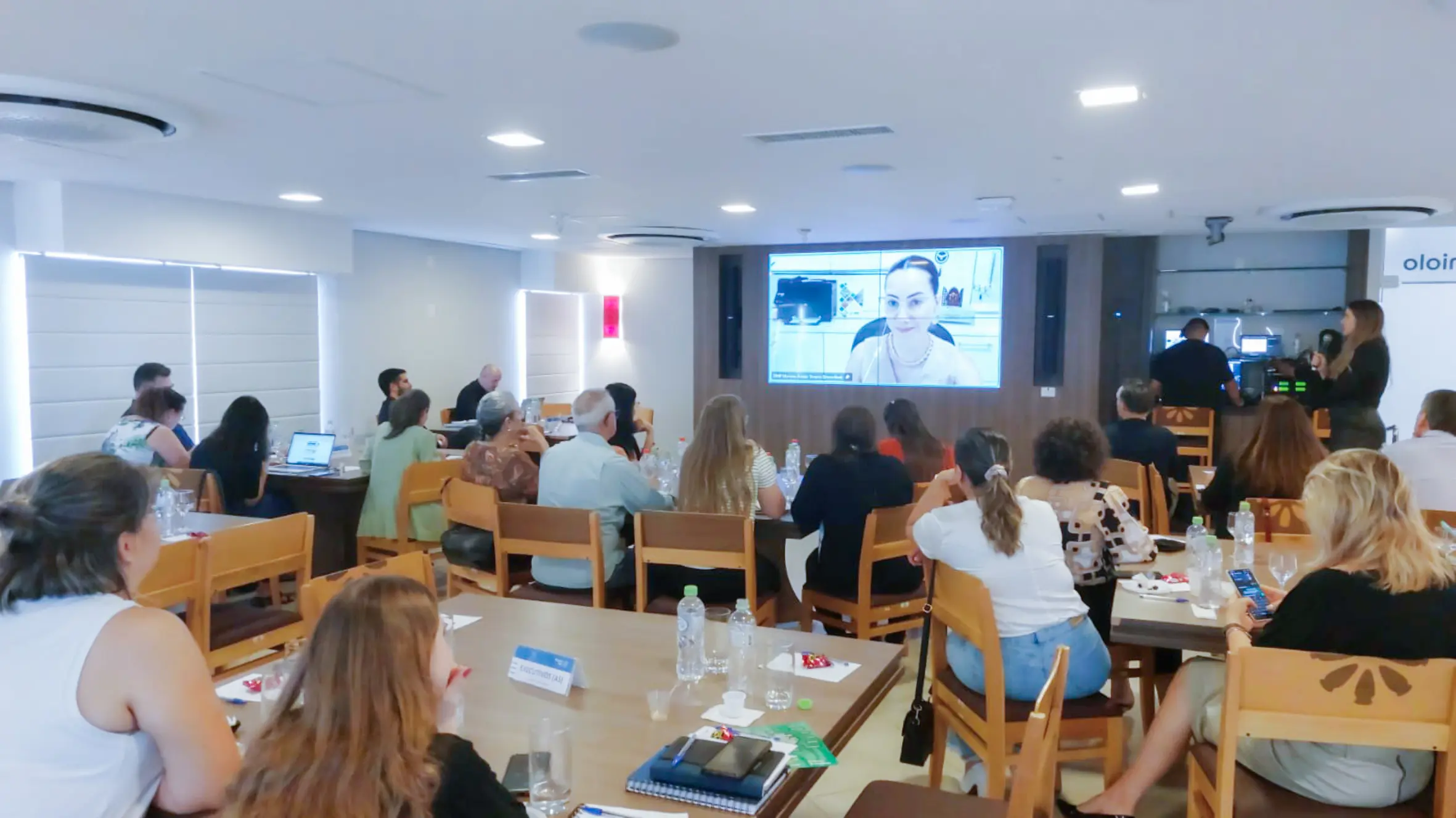 Articulação entre o Simp e a Fiep amplia possibilidade de negócios internacionais