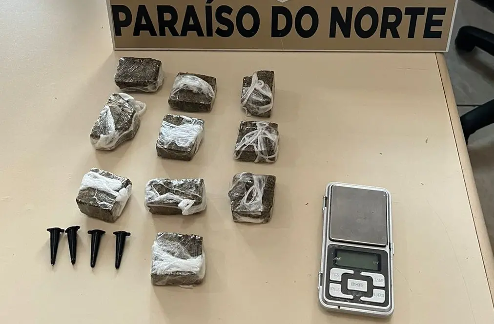 Jovem de 18 anos é preso em flagrante com maconha e cocaína em Paraíso do Norte