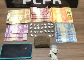 Polícia Civil prende dois jovens por tráfico de drogas