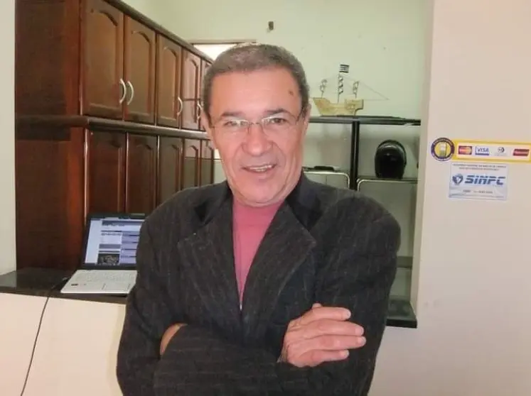 Radialista Ferreira Júnior morre aos 68 anos