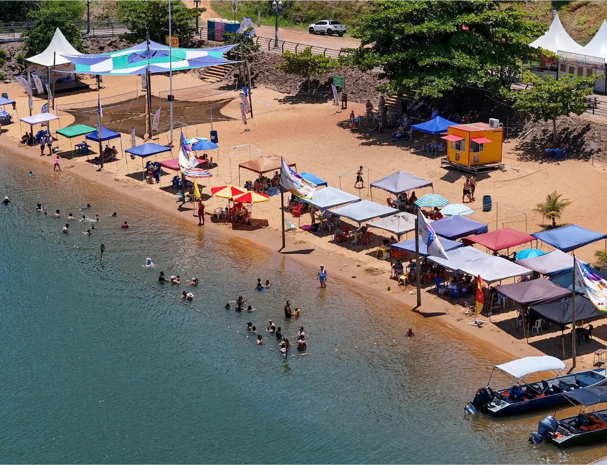 Prainhas do Noroeste ganham fama nacional e atraem turistas de todo o Brasil