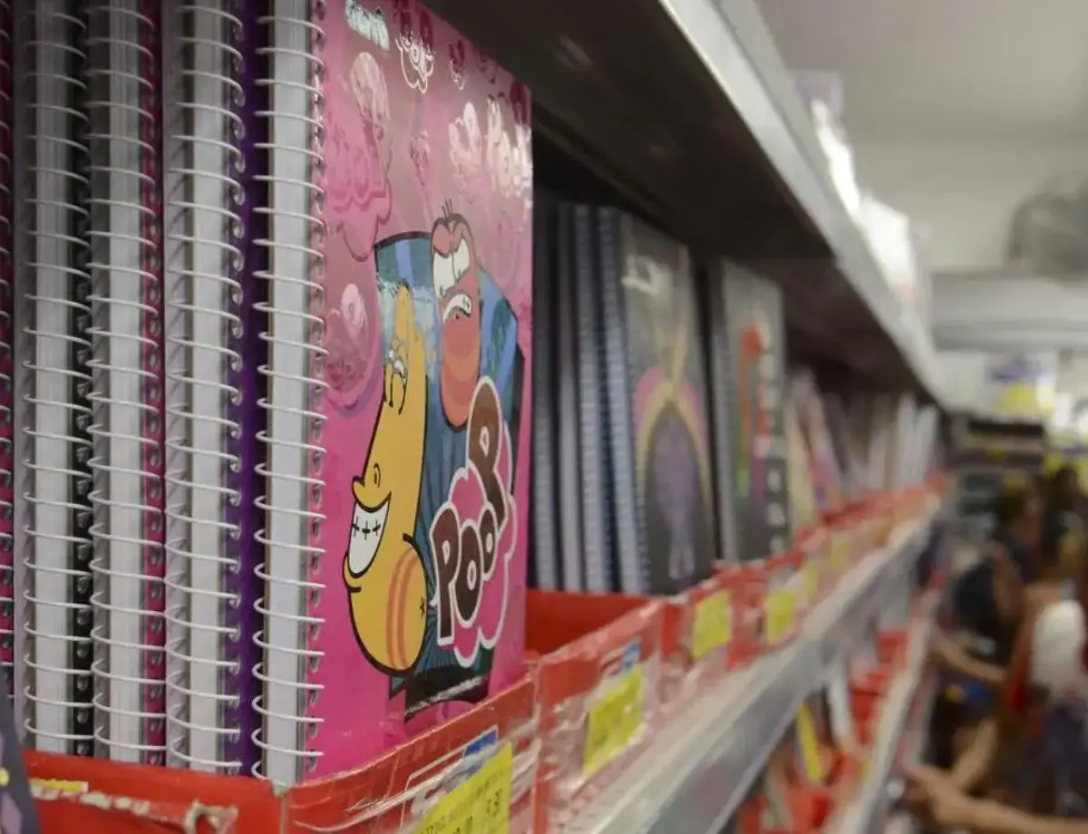 Material escolar impacta orçamento de 85% das famílias