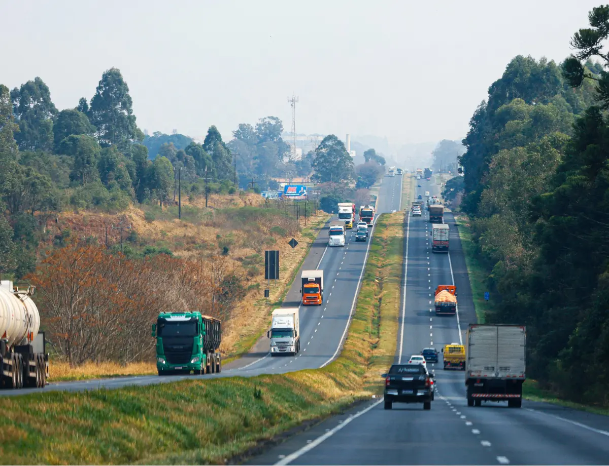 IPVA 2025: contribuintes já podem emitir as guias de pagamento no Paraná