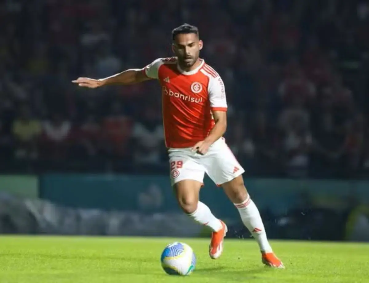 Diretoria procura atacantes de velocidade e tem pelo menos quatro alvos