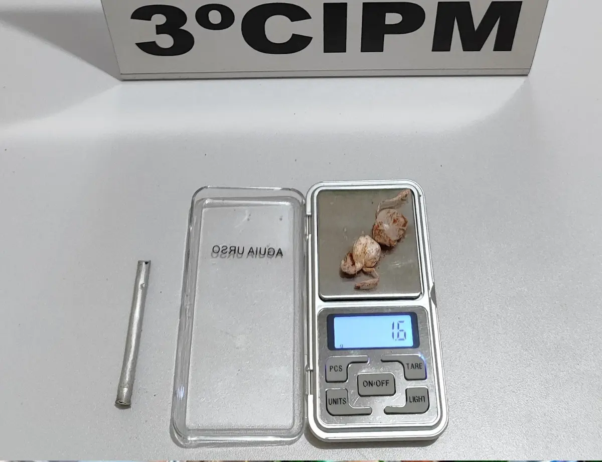 Homem é flagrado com cocaína e crack durante patrulhamento em Planaltina do Paraná