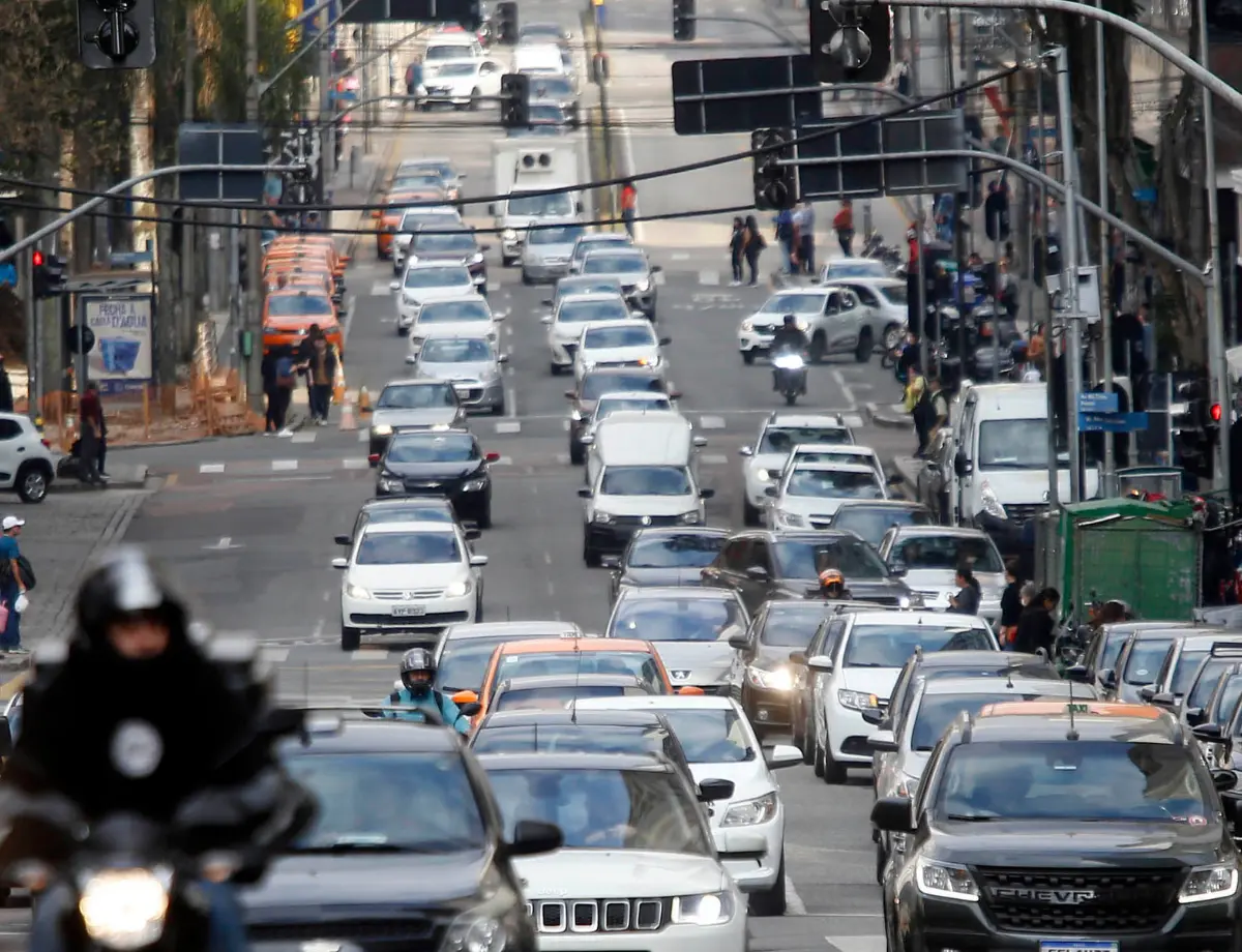 Um a cada quatro proprietários de veículos do Paraná já quitou o IPVA 2025
