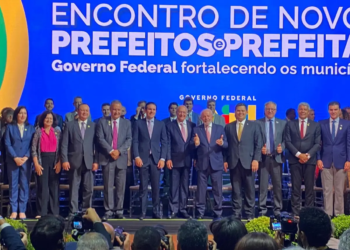 Prefeito de Paraíso do Norte participa do Encontro Nacional de Novos Prefeitos em Brasília