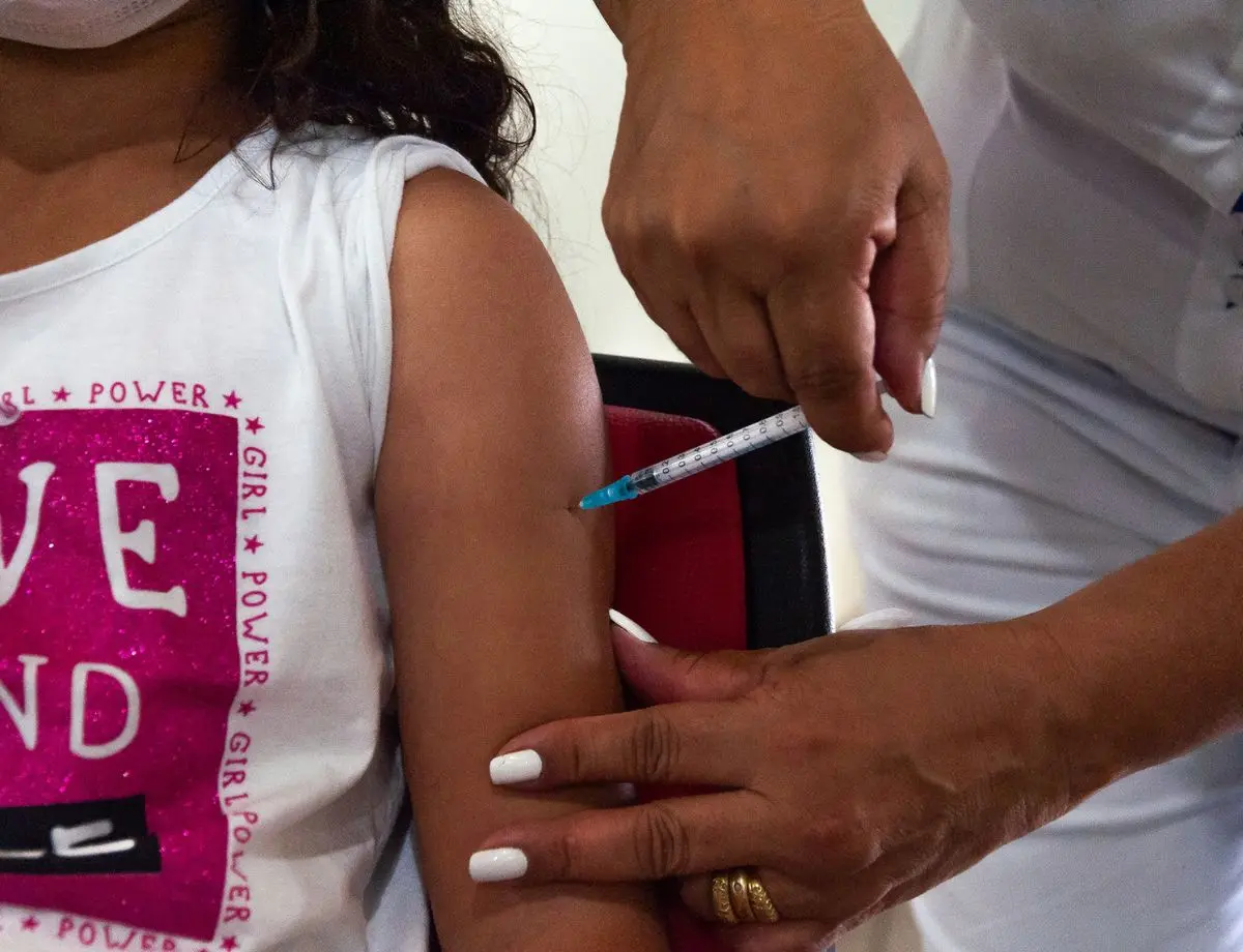 Discussão sobre obrigatoriedade da vacina contra Covid eleva os ânimos na Câmara de Vereadores