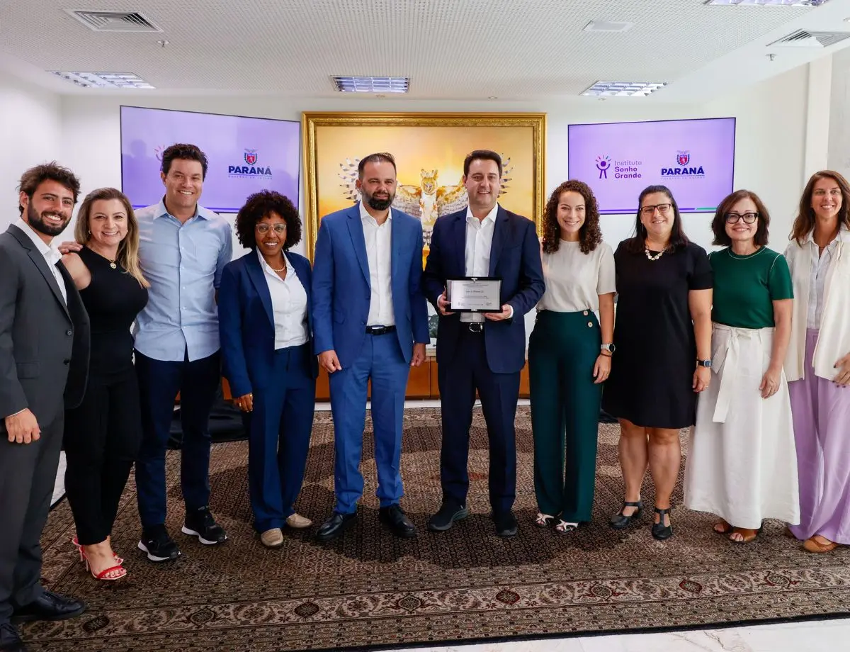 Líder no Ideb, Paraná reforça parceria com institutos