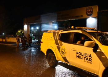 Homem é preso por chamar árbitro de “macaco” e “preto” durante partida de futsal