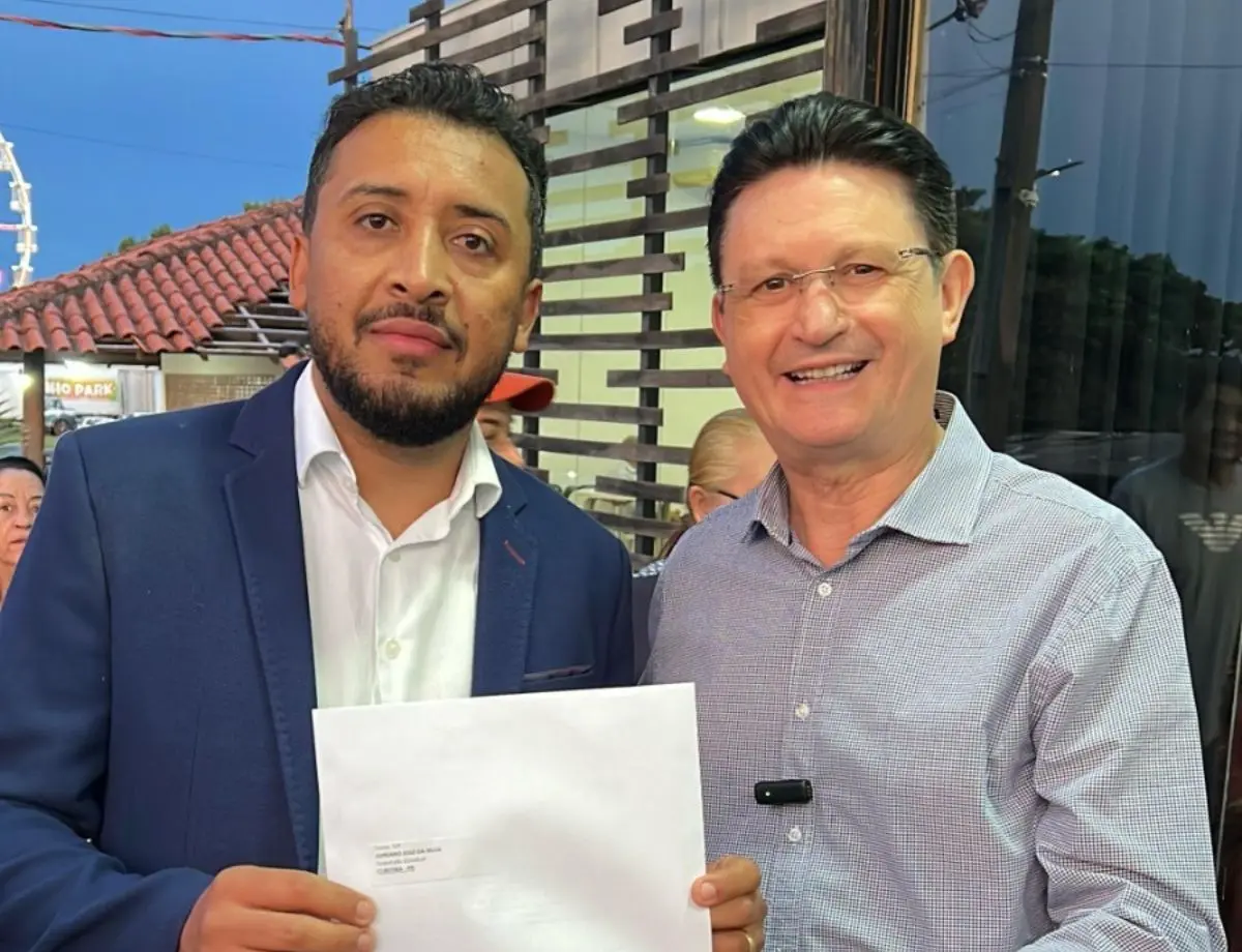 Em Paranavaí, presidente da Uenor entrega propostas para deputados