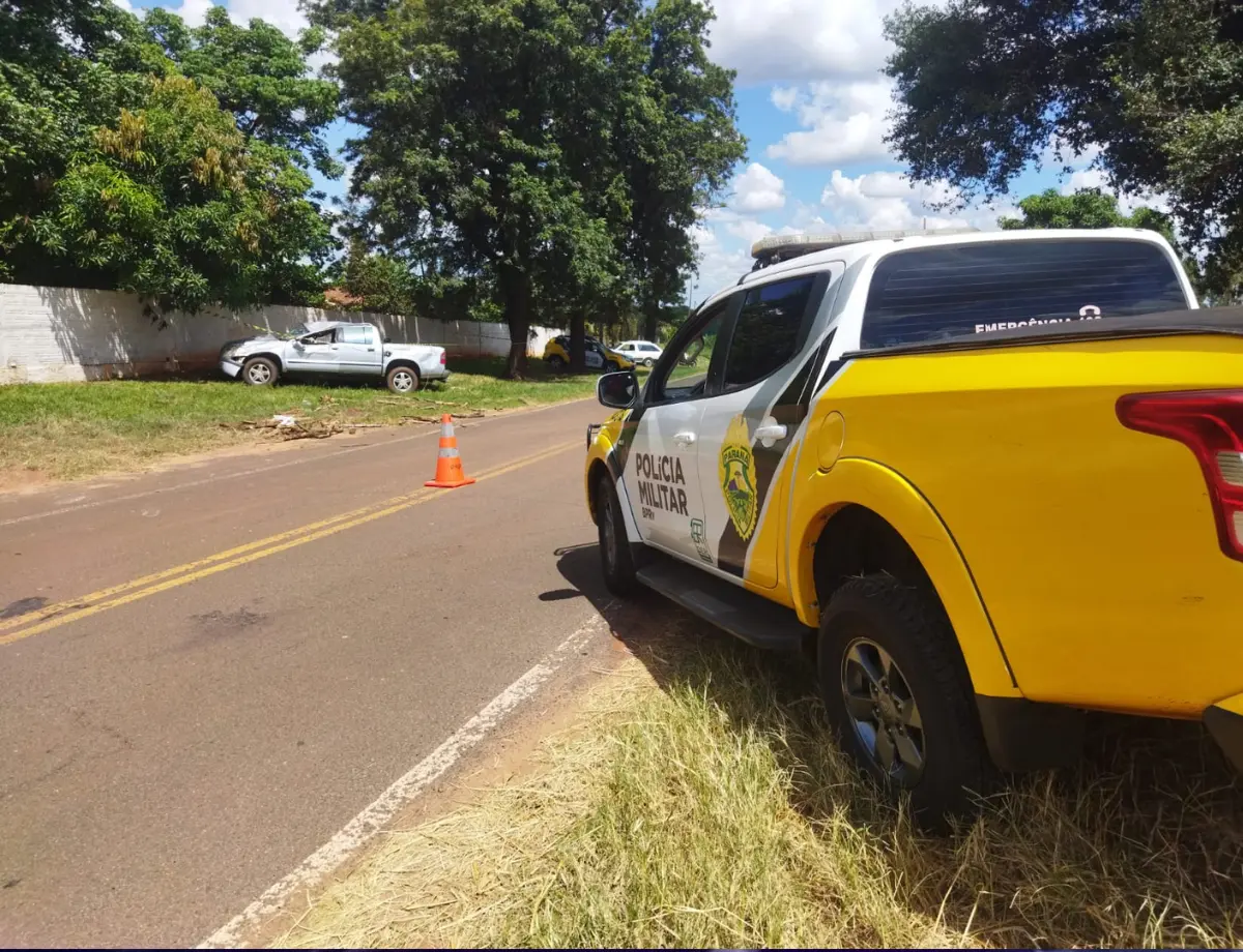 Homem morre e mulher fica ferida em capotamento na PR-561, em Nova Aliança do Ivaí