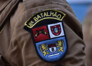 Jovem foge de abordagem e cai de motocicleta em Terra Rica