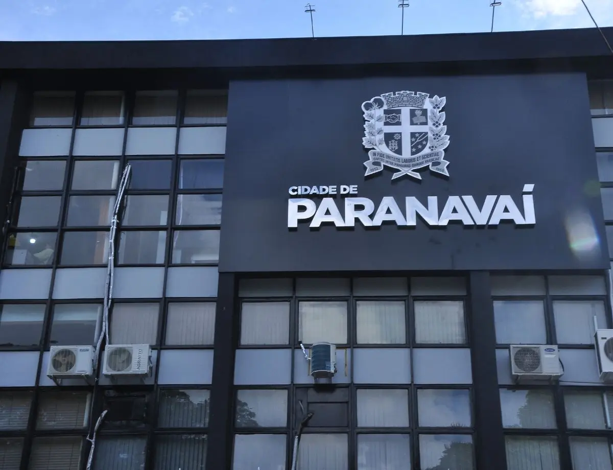 Com salários de até R$ 20 mil, concurso da Prefeitura de Paranavaí abre inscrições