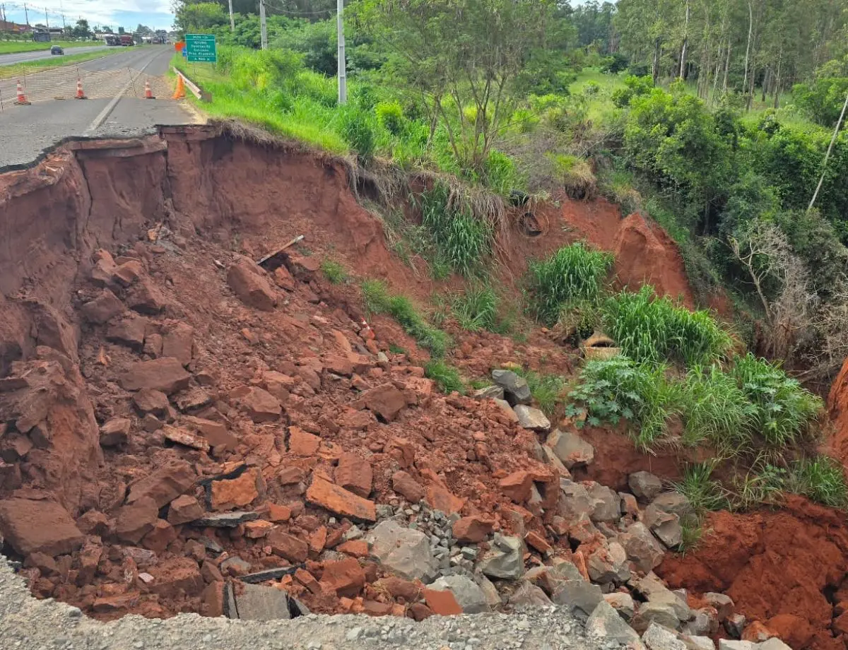 Grupo cobra celeridade na recuperação de trecho entre Alto Paraná e Nova Esperança