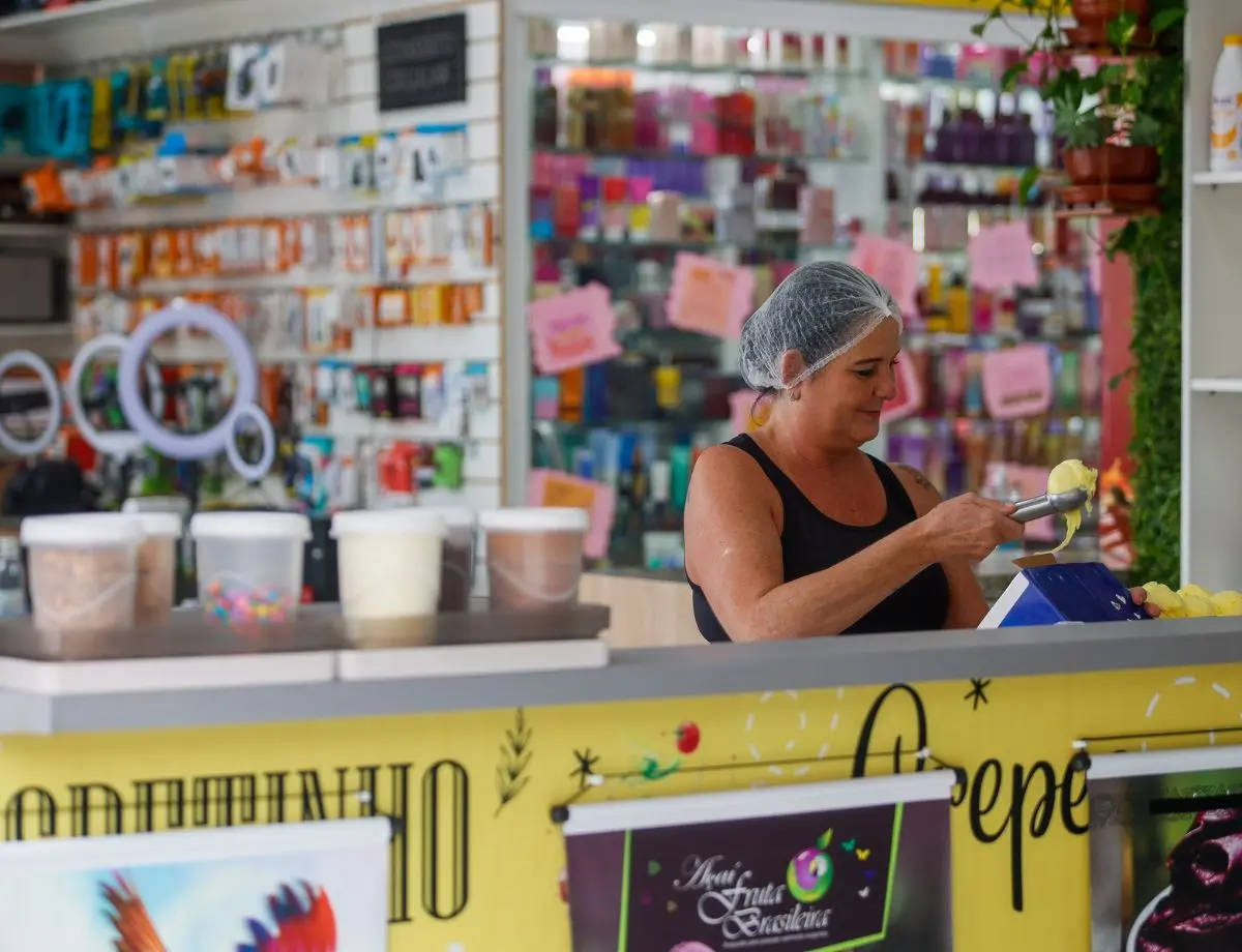 Acima da média nacional, comércio paranaense cresceu 3,8% no primeiro bimestre