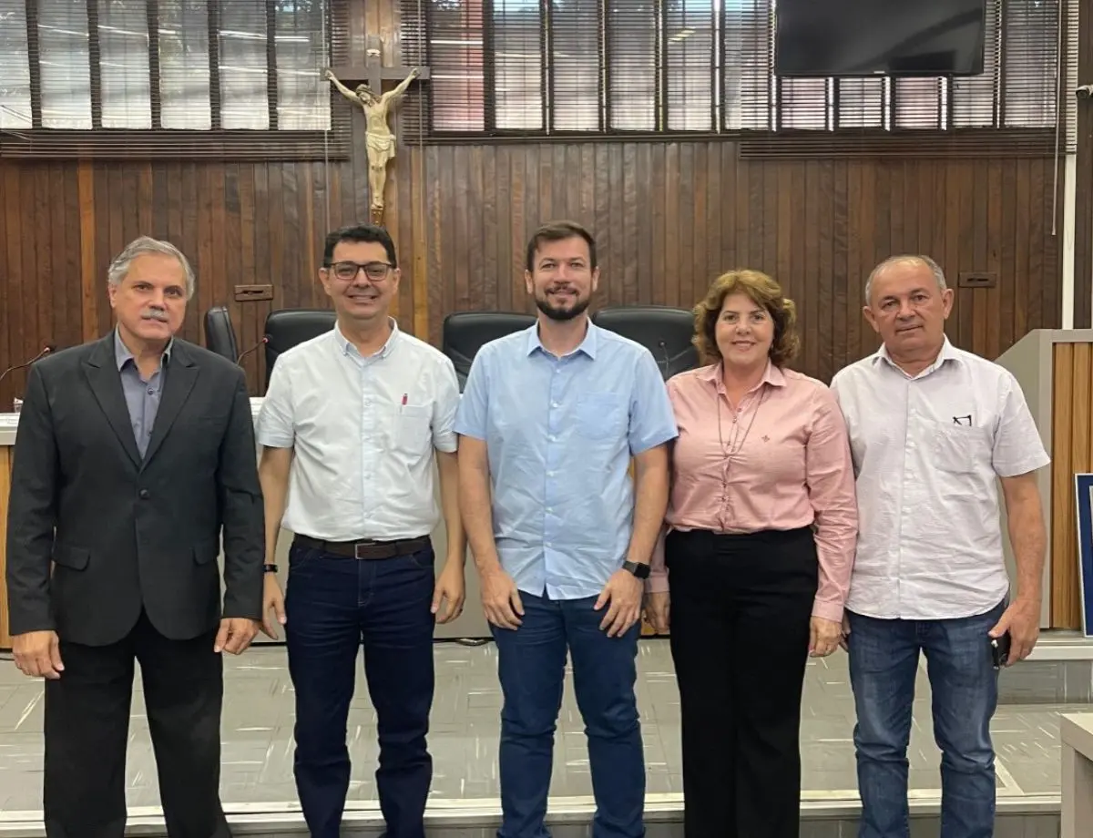 Câmara aprova requerimentos voltados à infraestrutura, saúde e transparência