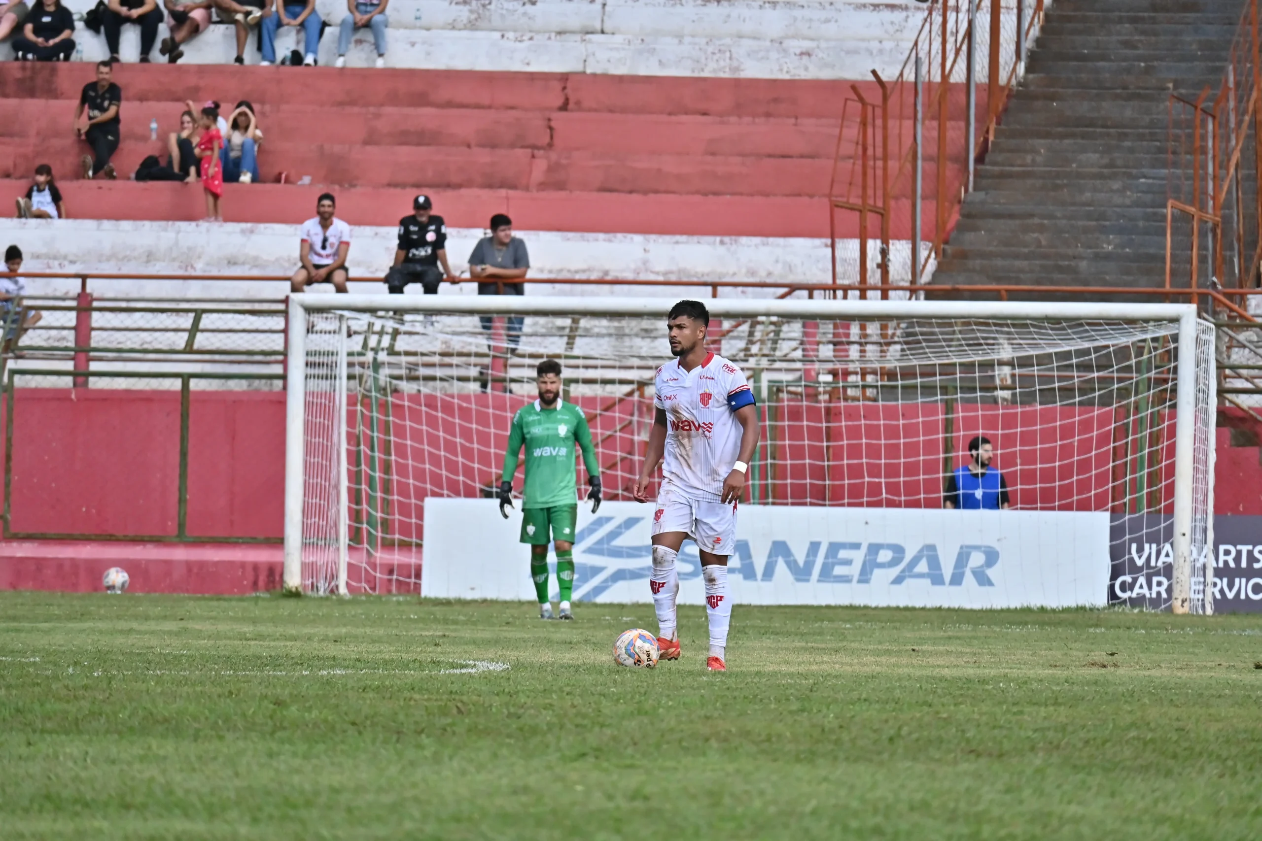 Capitão desde a base, Fernando reforça desejo de chegar à Série A com o ACP