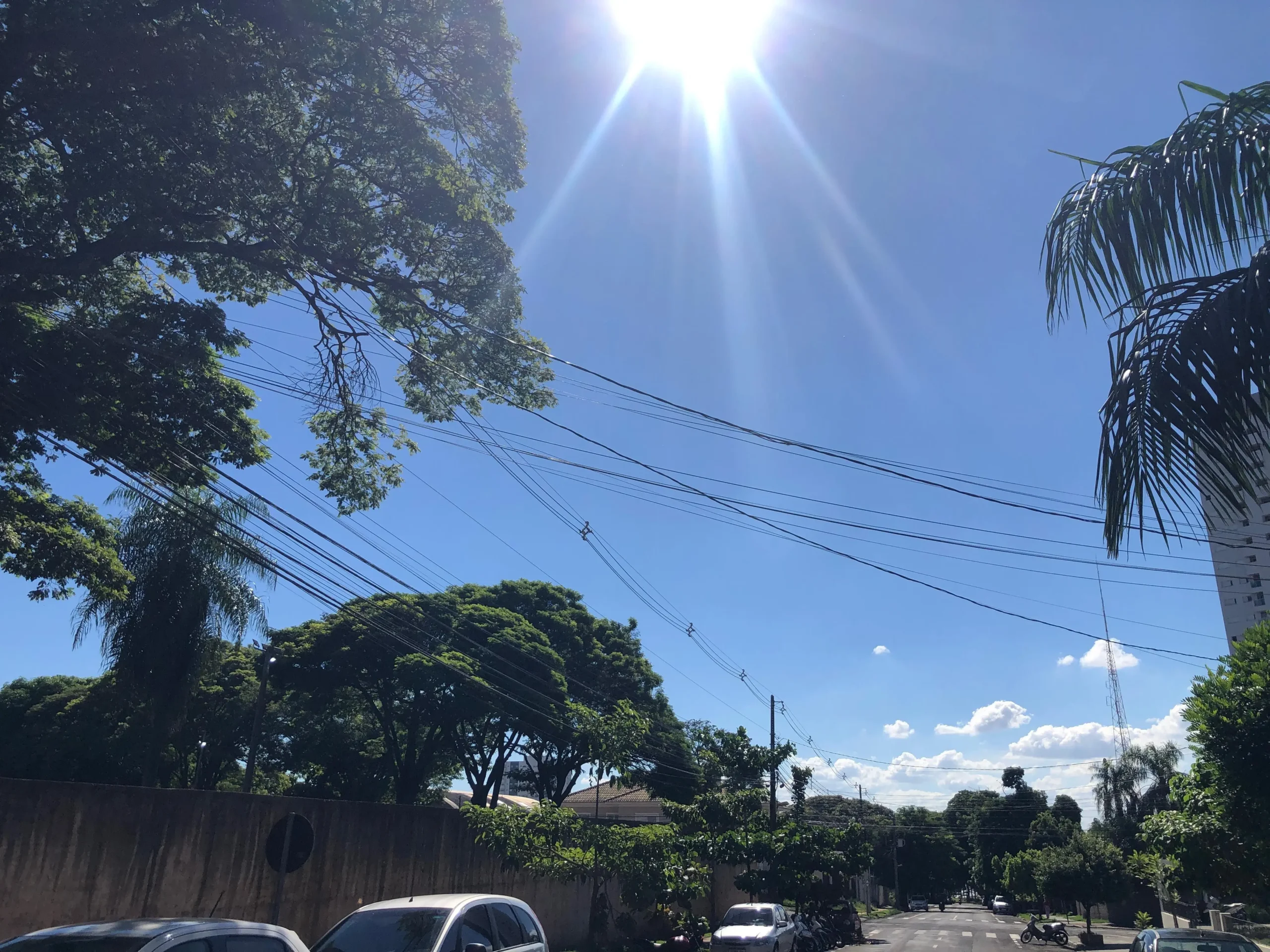 Sol predomina e temperaturas chegam perto dos 30°C em Paranavaí neste fim de semana