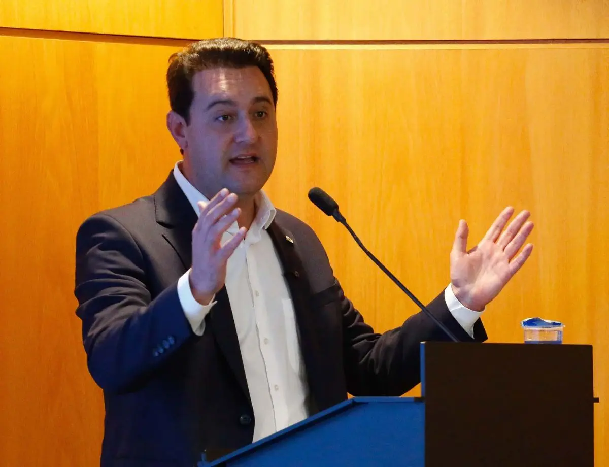 Ratinho Junior quer autonomia dos estados para aumentar tempo de prisão de criminosos